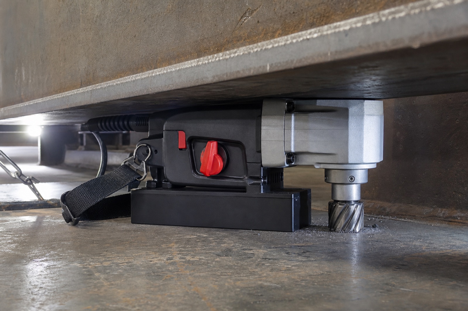 Horizontal Mag Drill application and selection guide — unbranded industrial reference image